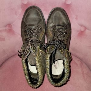 Cliff's by White Mountain Women's Hearty Lace Up Hiking Boot Size 8.5